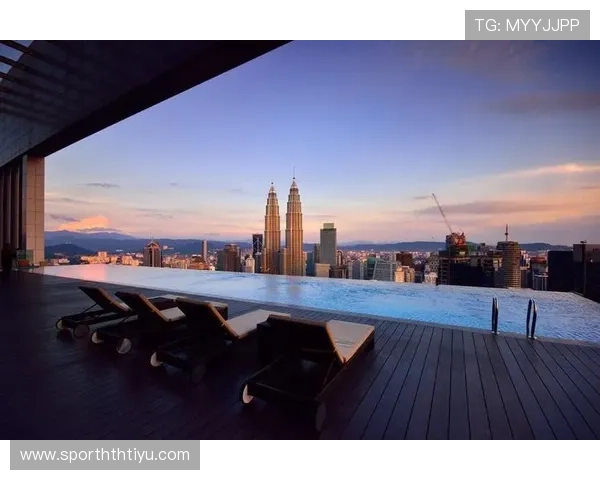 华体会体育全站赞助皇马的合作背景与行业内的标杆示范作用分析